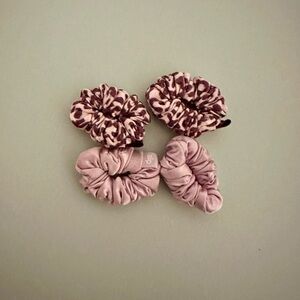 Slip Silk Classic Minnie Hair Scrunchies Set of 4 - 2 Pink, 2 Lepoard